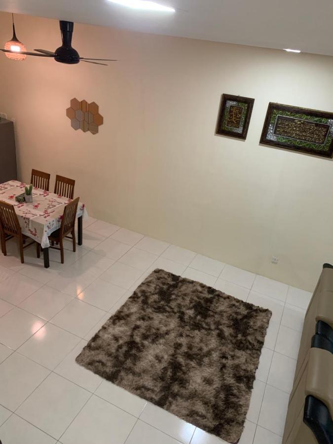 Zillqayyim Homestay Seri Iskandar Esterno foto