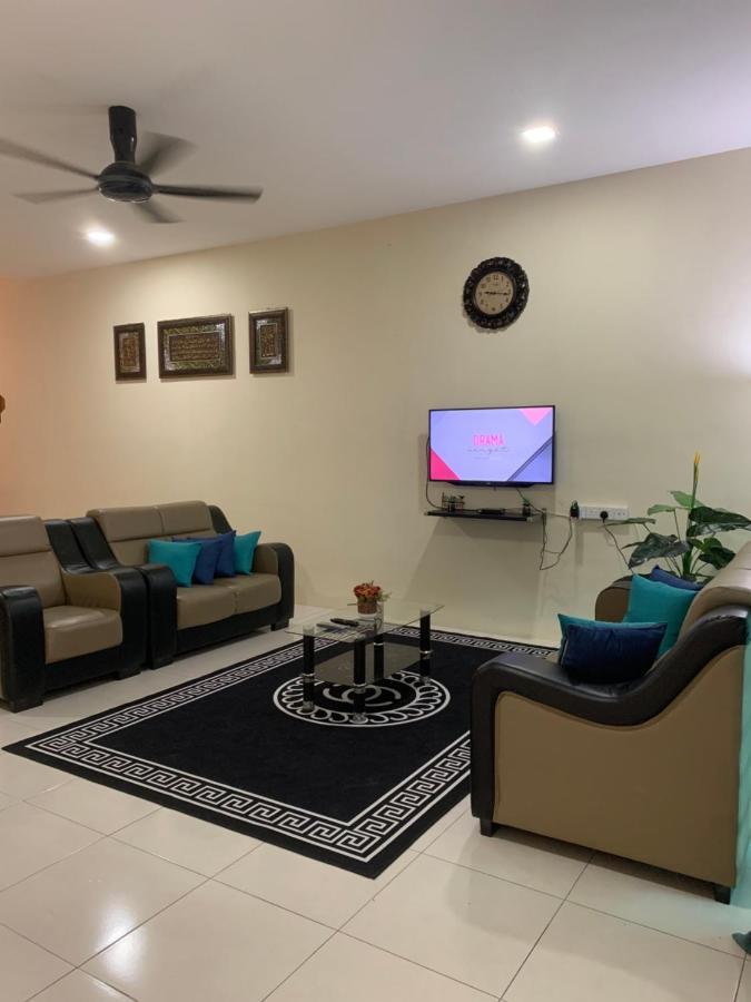 Zillqayyim Homestay Seri Iskandar Esterno foto