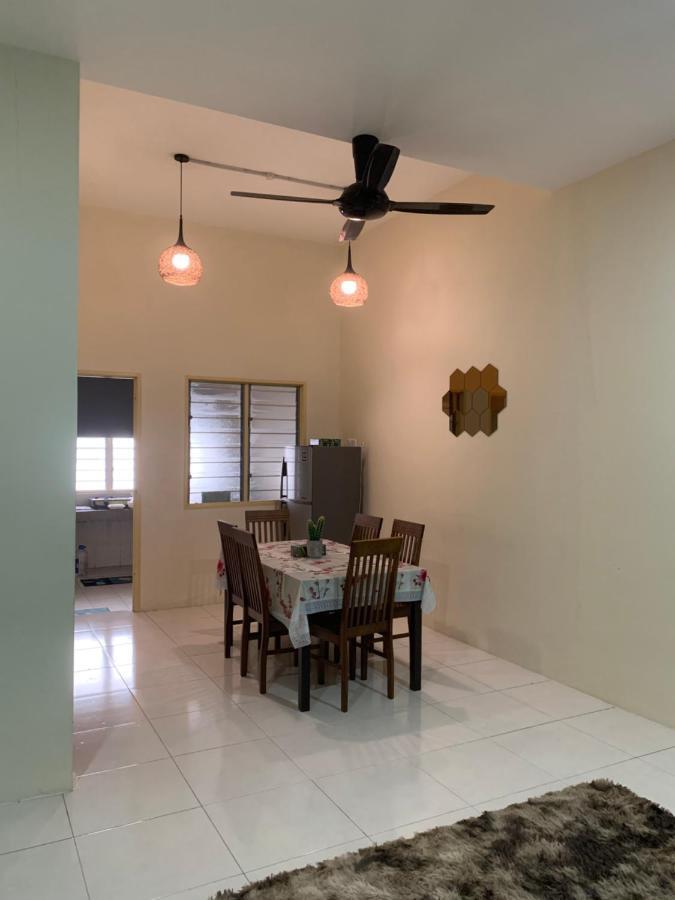 Zillqayyim Homestay Seri Iskandar Esterno foto